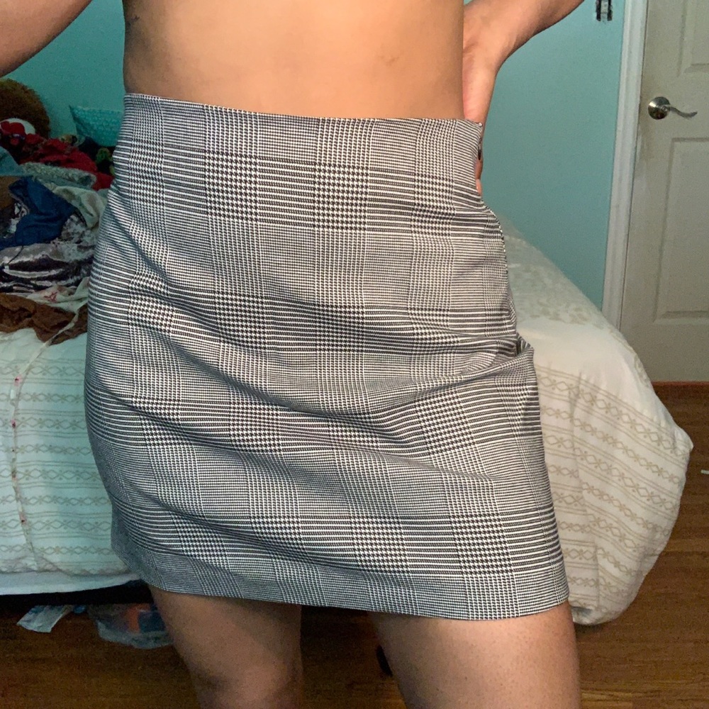 Black and White Plaid skirt